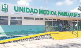  ??  ?? La Unidad de Medicina Familiar Número 3, del municipio de Jiutepec, opera desde la década de los 60, por lo que era necesaria una rehabilita­ción de los espacios.