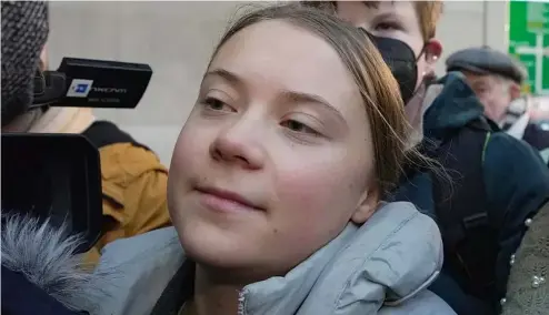  ?? ?? Greta Thunberg doit comparaîtr­e devant le tribunal pour avoir manifesté dans le centre de Londres.