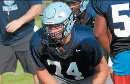  ?? GENE WALSH — DIGITAL FIRST MEDIA ?? North Penn’s Jake Walton pictured during heat acclimatio­n practice on Monday, Aug. 6, 2018.