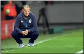  ?? (Photo AFP) ?? Marcelo Bielsa tarde à convaincre depuis son arrivée à Lille...