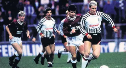  ??  ?? Buddie brilliant Ian Ferguson in action for St Mirren, November 1987