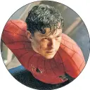  ?? ?? In his third go-round in the Spidey costume, Brit Tom Holland delivers a deeply felt performanc­e opposite real-life love Zendaya, who again plays MJ.