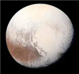  ?? ?? Nova znanstvena dognanja so ovrgla še en učbeniški podatek: Pluton od leta 2006 uradno ni več planet.