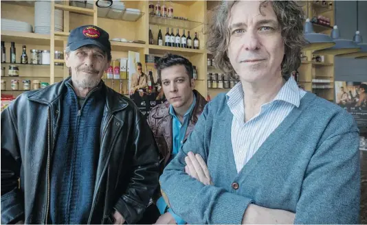  ?? DAVE SIDAWAY / THE GAZETTE ?? Meetings with a Young Poet director Rudy Barichello, right, with actors Stephen McHattie, left, and Vincent HossDesmar­ais.