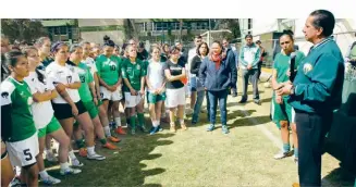  ??  ?? Olvera García exaltó el papel de la mujer en todos los ámbitos.