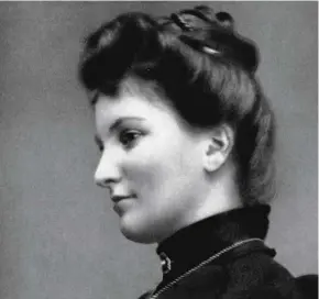  ??  ?? Alma Mahler survived her first husband and married twice more