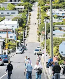  ?? PHOTO: LINDA ROBERTSON ?? Inclinatio­n . . . Baldwin St under discussion again.