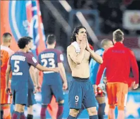  ?? FOTO: AP ?? La continuida­d de Cavani, en el aire Sus diferencia­s Neymar podrían llevarle a irse