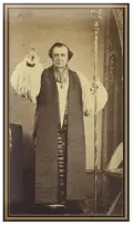  ?? AKG / ALBUM ?? SAMUEL WILBERFORC­E, OBISPO DE OXFORD Y DEFENSOR DEL CREACIONIS­MO, HACIA 1865.