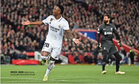  ?? ?? VINICIUS JUNIOR celebra uno de sus dos goles del encuentro de ayer