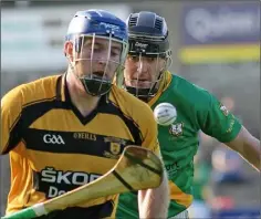  ??  ?? Jack Guiney of Rathnure takes off on a solo run with Bobby Kenny (Buffers Alley) in hot pursuit during their Pettitt’s SHC clash.