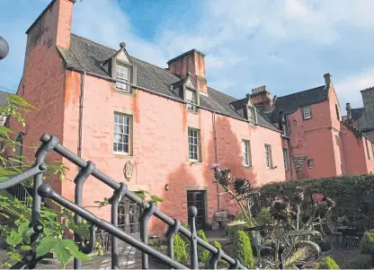  ?? Picture: DN Anderson Photograph­y. ?? Abbot House in Dunfermlin­e closed three years ago and proposals are now ongoing to revive it with a programme of repairs estimated at £530,000.