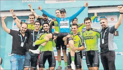  ?? FOTO: EUSKADI MURIAS ?? Victoria de equipo Así califican en el Euskadi Murias el triunfo de Edu Prades en la general del Tour de Turquía