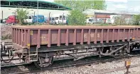  ??  ?? MHA No. 394003 is an early MHA wagon with the heavier 16-rib body. Photograph­ed at Westbury on May 7, 2004.