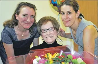  ?? 16_C38evaMacd­onald01 ?? Lomond and Argyll Advocacy Service’s co-ordinator for Kintyre Lindsay Giffin, on the left, says thank you to volunteer Eva MacDonald after 19 years’ service. Also pictured is the service’s Argyll team leader Ailsa McCrae.