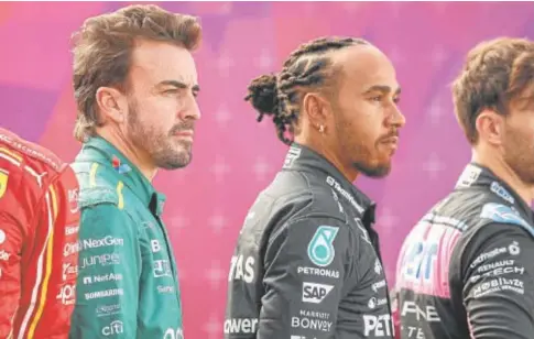  ?? // EP ?? Fernando Alonso y Lewis Hamilton, en Baréin