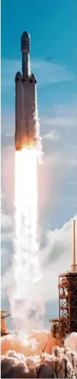  ?? Foto: Jim Watson ?? Zum ersten Mal hebt die neue Rakete von Elon Musk ab.