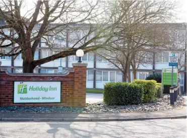  ?? ?? Asylum seekers are being housed at the Holiday Inn, Manor Lane, Maidenhead. Ref:134350-4