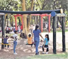  ?? ?? Los niños aprovechar­on para disfrutar el feriado.