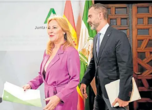  ?? // EP ?? La consejera Carolina España y el portavoz del Gobierno andaluz, Ramón Fernández-Pacheco