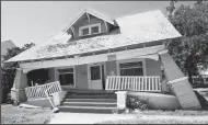  ?? JOE PUGLIESE/LOS ANGELES TIMES FILE PHOTOGRAPH ?? A home in Fillmore nearly six months after the 1994 Northridge earthquake.