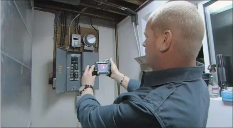  ?? THE HOLMES GROUP ?? Mike Holmes says home inspectors should understand every aspect of the buildings they inspect so they can give homeowners realistic, reliable advice.