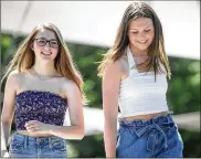  ?? JIM NOELKER / STAFF ?? Springboro High School juniors Brooklynne Stange (left) and Katherine Cismesia organized the Springboro protest.