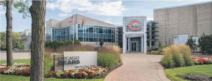  ?? ANNIE COSTABILE/SUN-TIMES ?? The Bears have the square footage and technologi­cal advances at Halas Hall to make the strongest possible effort to keep their players safe during the coronaviru­s pandemic.