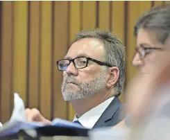 Tributes pour in following passing of former DA federal chairperso­n ...