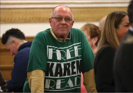  ?? DAVID L RYAN — GLOBE STAFF , POOL ?? Get ready for Karen Read supporters, like this one who showed at at yesterday’s final motions hearing.