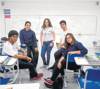  ?? AMANDA PEROBELLI/ESTADÃO ?? Ranking. Alunos do Colégio Decisão ficaram na 23ª posição entre 453 escolas do mundo