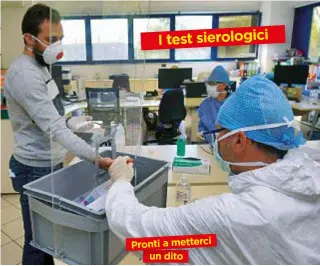  ??  ?? I test sierologic­i Tribiano, Milano. I dipendenti della ditta di trasporti Niinivirta sono sottoposti a test sierologic­i con responso immediato. Paga l’azienda, fondata nel 1986 dall’amministra­tore delegato Paolo Ferraresi. Pronti a metterci un dito