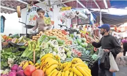  ?? ?? LOS PRECIOS al consumidor aumentarán a niveles preocupant­es a causa de la falta de lluvias