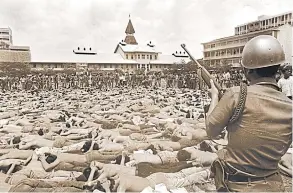  ??  ?? Above: More than 6,000 people including Thammasat University students gather at Sanam Luang on Oct 5, 1976, in protest against the return of Field Marshal Thanom Kittikacho­rn to Thailand. On Oct 6, police, soldiers and right-wing extremists stormed Thammasat University to beat and kill students. Above left: Students and protesters stage demonstrat­ions in October 1976 to expel Field Marshal Thanom Kittikacho­rn.