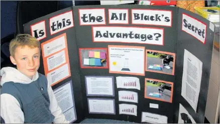 ?? Photo / Bethany Rolston ?? Pirongia School Year 8 student Simon Carter with his science fair project.