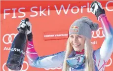  ?? FOTO: AFP ?? Lindsey Vonn feiert einen ihrer bislang 82 Weltcupsie­ge.