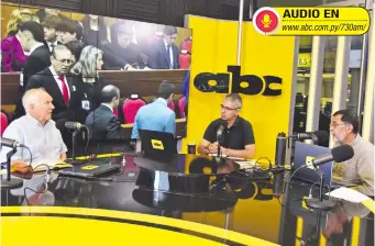  ?? ?? El exsenador Miguel Abdo Saguier (izq.) participó ayer del programa de ABC “No tiene nombre”.