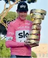  ??  ?? L’ultima Rosa Chris Froome