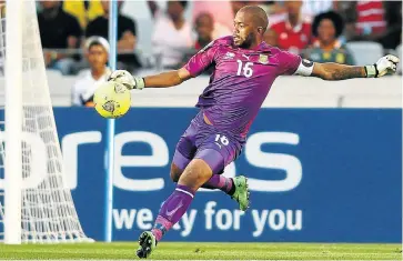  ?? Picture: GALLO IMAGES ?? HAPPY IT’S ALL OVER: Itumeleng Khune is glad to put his dispute with Kaizer Chiefs behind him