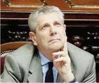  ?? LaPresse ?? L’ammiraglio Ministro della Difesa durante il governo di Mario Monti dal 2011 al 2013