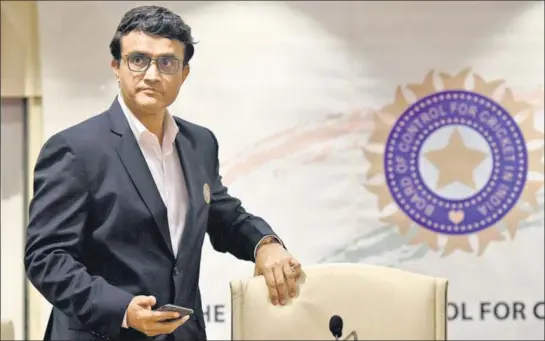  ?? KUNAL PATIL/HT PHOTO ?? ■
Sourav Ganguly sat on the Board president’s chair for the first time at the BCCI headquarte­rs in Mumbai on Wednesday.