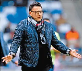  ??  ?? Antonio Mohamed en un partido de Liga