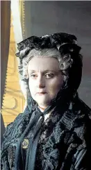  ?? Foto: ORF ?? „Majestät und Mutter“: Gerti Dressl als Maria Theresia zum 300. Geburtstag am 13. Mai.