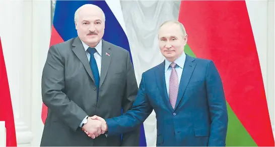  ?? ?? Александр Лукашенко и Владимир Путин во время встречи отметили, что Беларусь и Россия будут совместно противосто­ять экономичес­ким санкциям.