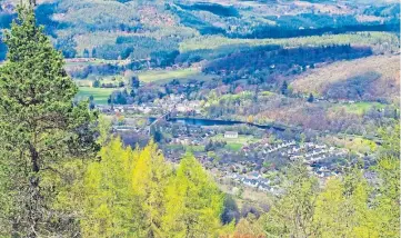  ?? ?? A view of Dunkeld and Birnam from Birnam Hill, as captured by Craigie reader Eric Niven.