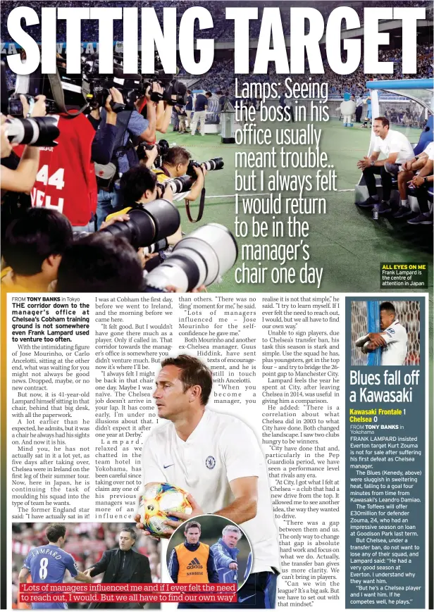  ??  ?? Frank Lampard is the centre of attention in Japan