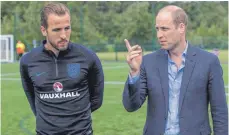  ?? FOTO: IMAGO ?? Harry Kane (links): Prinz William erwartet bei etwaigem Elfmetersc­hießen keine Fehlschüss­e seiner englischen Untertanen.