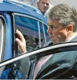  ?? Archivfoto: dpa ?? Steigt Sigmar Gabriel beim Verband der Automobili­ndustrie ein?