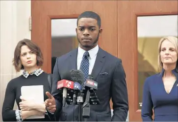  ?? Fox ?? THE CAST of “Shots Fired” includes Conor Leslie, from left, Stephan James as a special prosecutor investigat­ing the case of a racially charged police shooting and Helen Hunt as the governor of North Carolina.