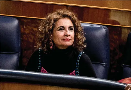  ?? EUROPA PRESS ?? La ministra de Hacienda y Función Pública, María Jesús Montero, durante una sesión plenaria en el Congreso de los Diputados.